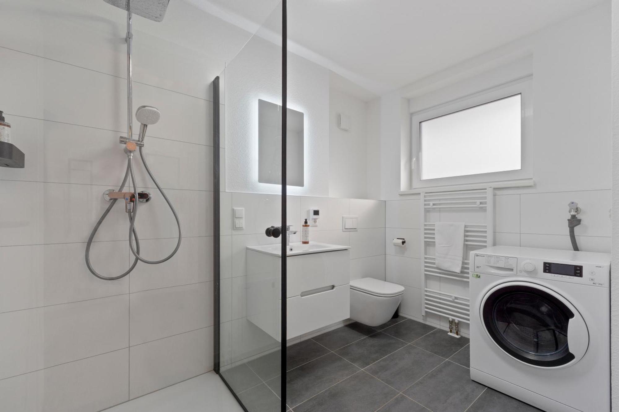 Charmante Design-Apartments In Top Lage - Naehe Altstadt - Parkplaetze - Netflix Bad Kreuznach Luaran gambar
